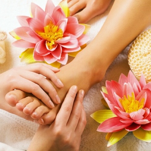 EXOTIC NAILS AND SPA - pedicure
